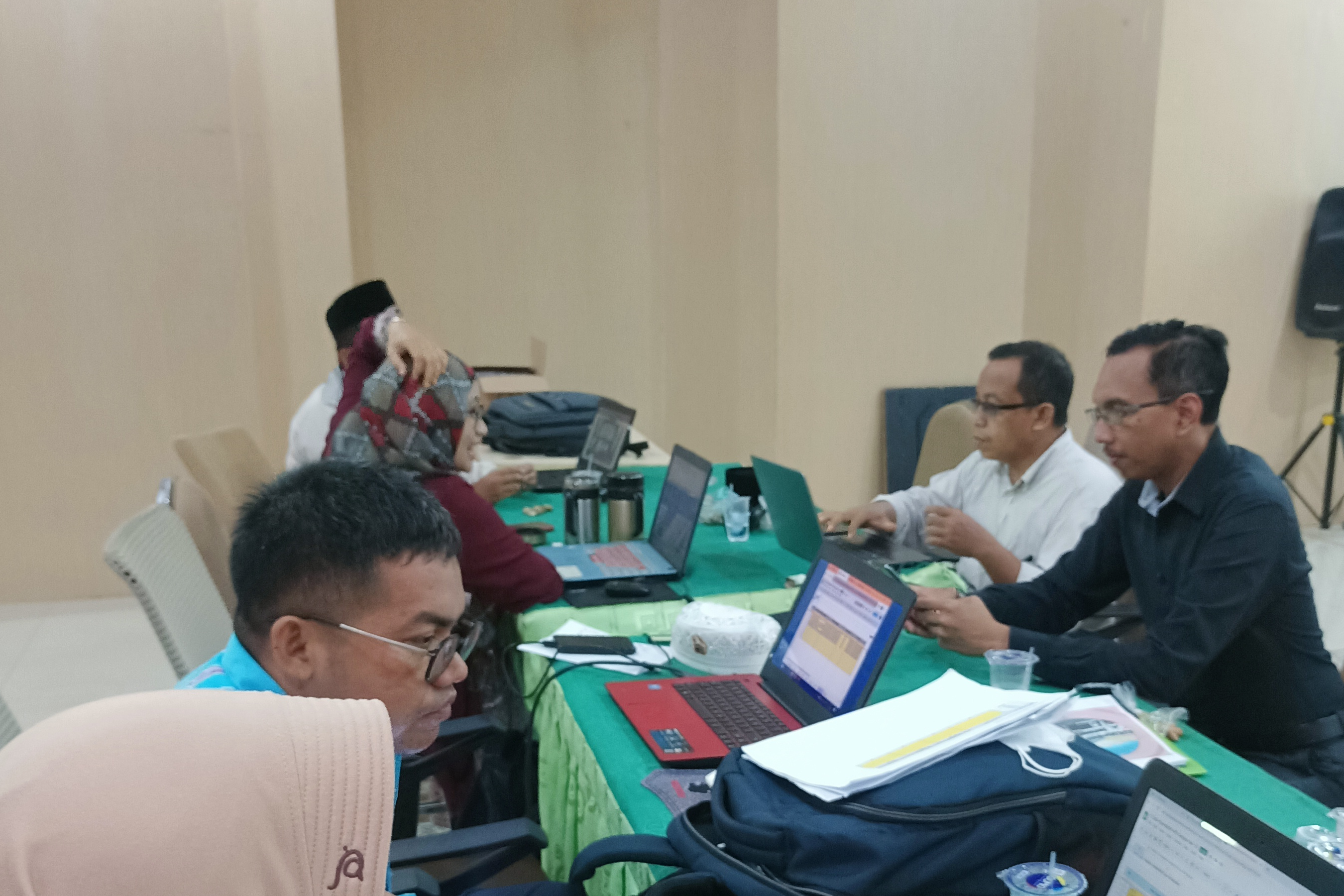 DOSEN PBA ADAKAN RAPAT BERSAMA: UPAYA PENINGKATAN KUALITAS PEMBELAJARAN, PENELITIAN, DAN PENGABDIAN MASYARAKAT