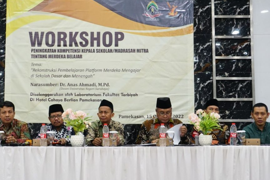 MEMPERERAT KEMITRAAN, LABORATORIUM TARBIYAH ADAKAN WORKSHOP PENINGKATAN KOMPETENSI TENTANG MERDEKA BELAJAR